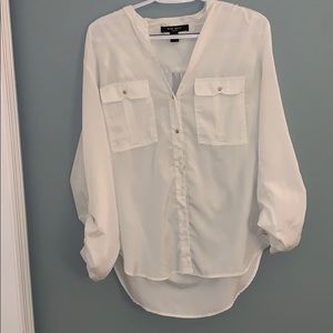 Nine West cream blouse size medium